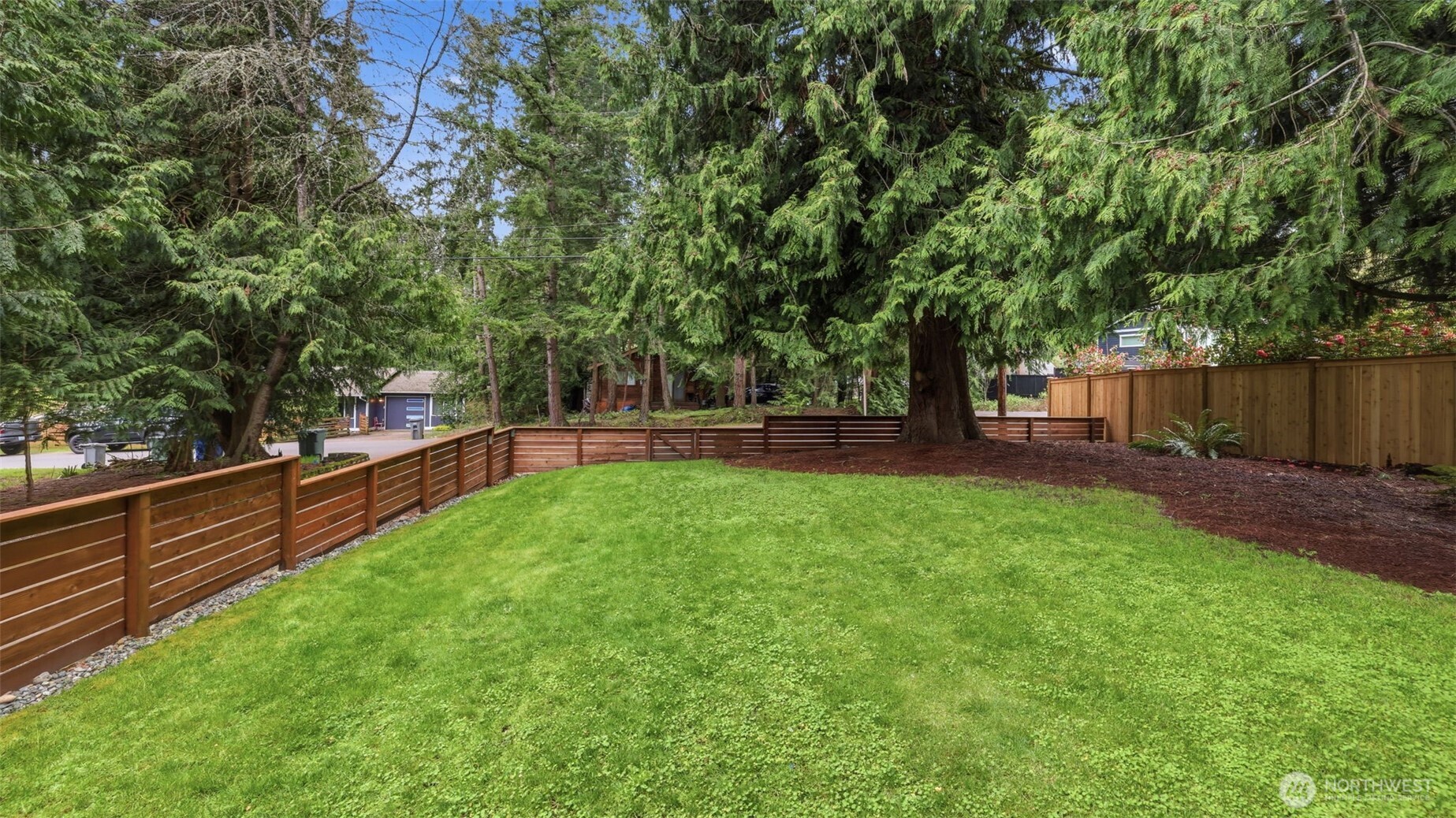 840 211th Place NE, Sammamish, WA 98074