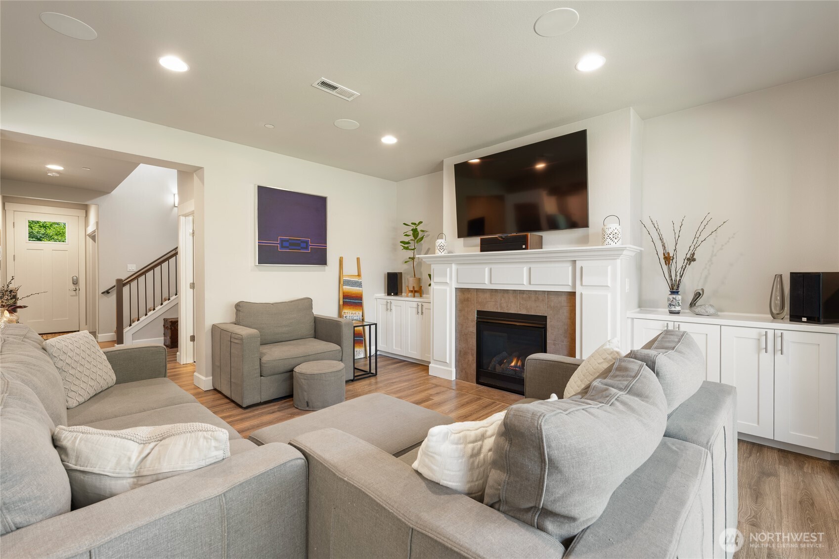 21812 SE 270th Street , Maple Valley, WA 98038-7417