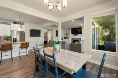 21812 SE 270th Street , Maple Valley, WA 98038-7417 - Photo 13