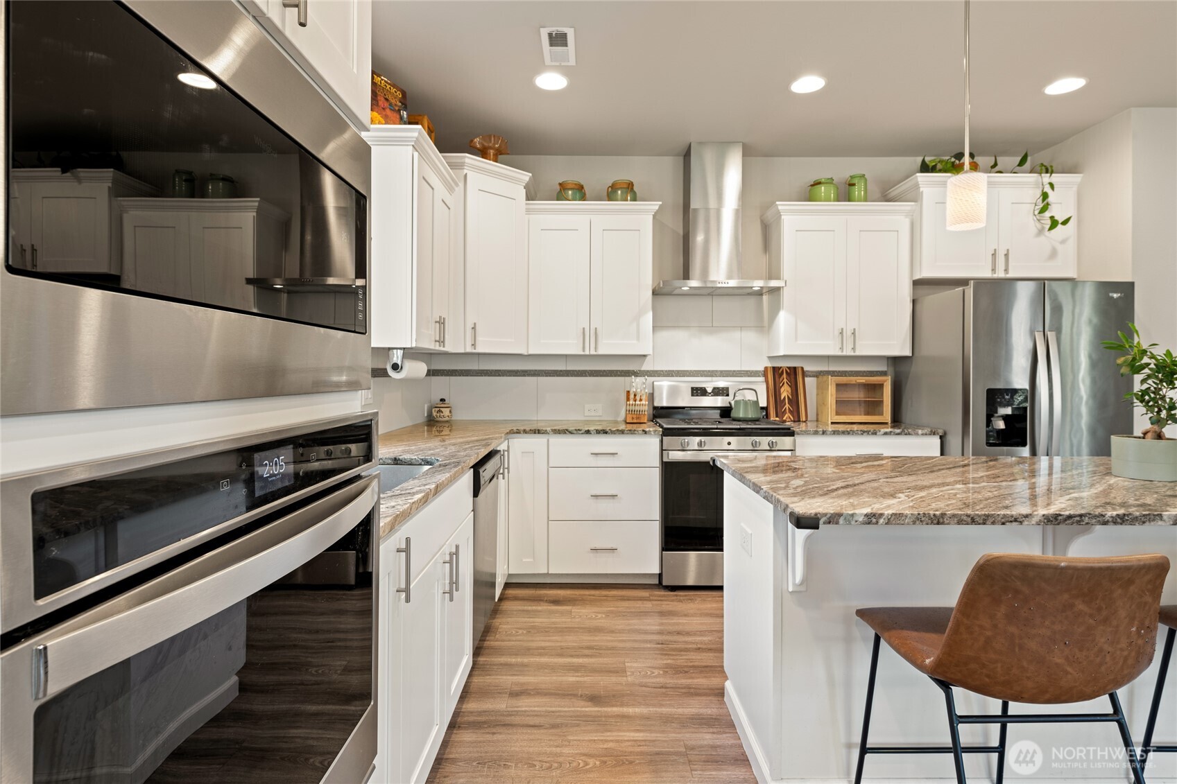 21812 SE 270th Street , Maple Valley, WA 98038-7417