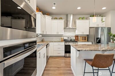 21812 SE 270th Street , Maple Valley, WA 98038-7417 - Photo 16