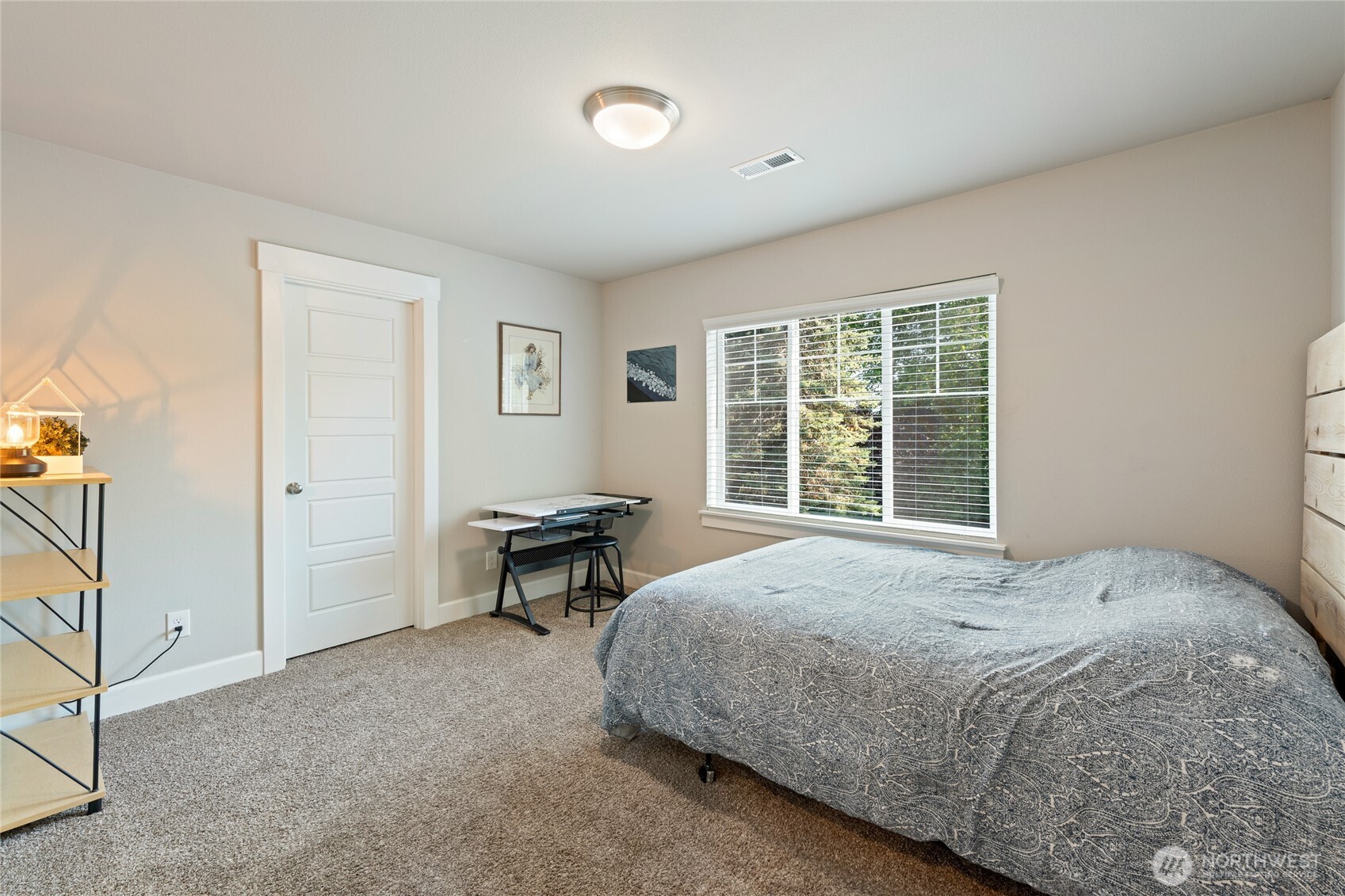 21812 SE 270th Street , Maple Valley, WA 98038-7417