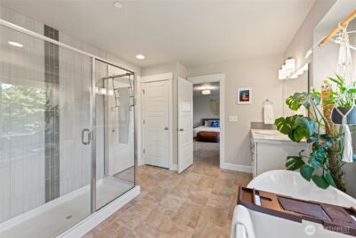 21812 SE 270th Street , Maple Valley, WA 98038-7417 - Photo 28