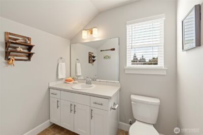 21812 SE 270th Street , Maple Valley, WA 98038-7417 - Photo 31