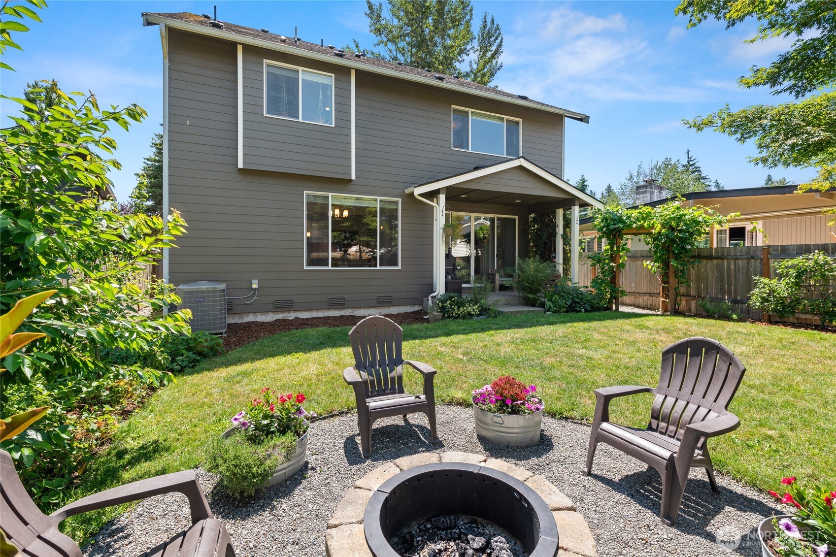 21812 SE 270th Street , Maple Valley, WA 98038-7417