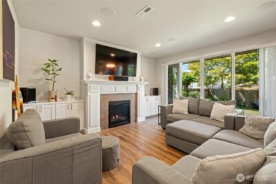 21812 SE 270th Street , Maple Valley, WA 98038-7417 - Photo 8