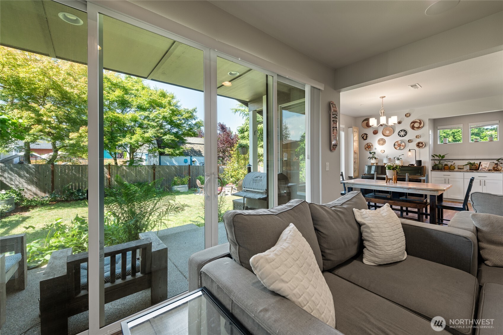 21812 SE 270th Street , Maple Valley, WA 98038-7417