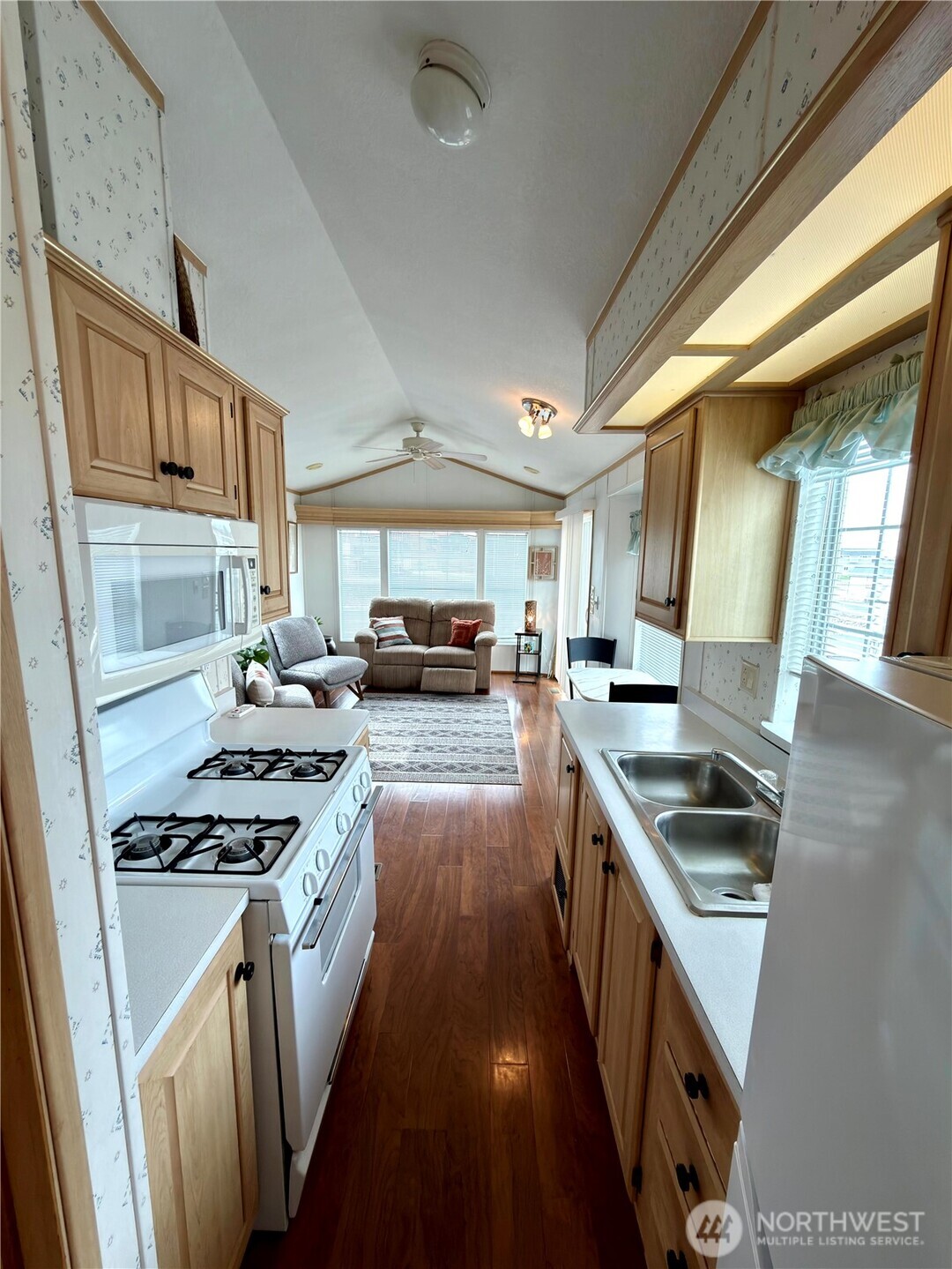 7037 HWY 262 E #135, Othello, WA 99344