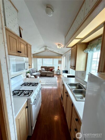 7037 HWY 262 E #135, Othello, WA 99344 - Photo 9