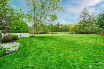 340 222nd Place SE, Sammamish, WA 98074 - Photo 32