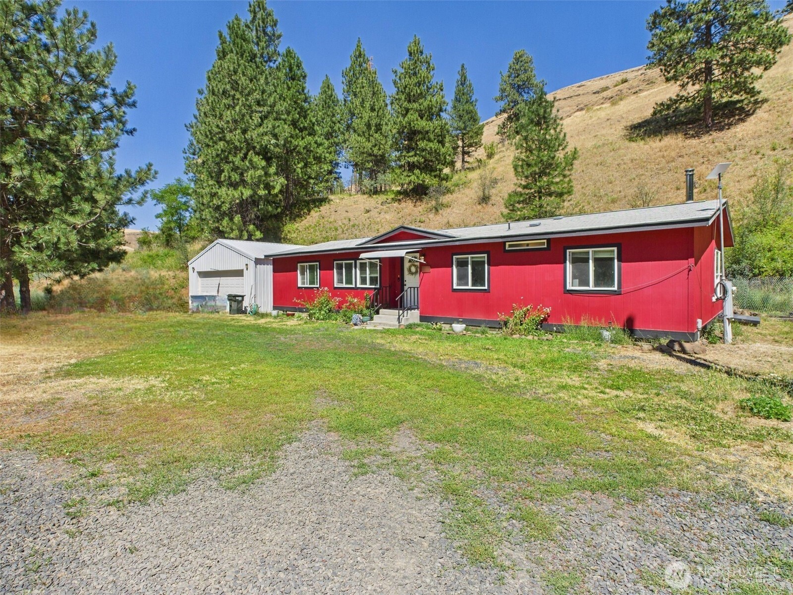 241 Wolf Fork Road , Dayton, WA 99328