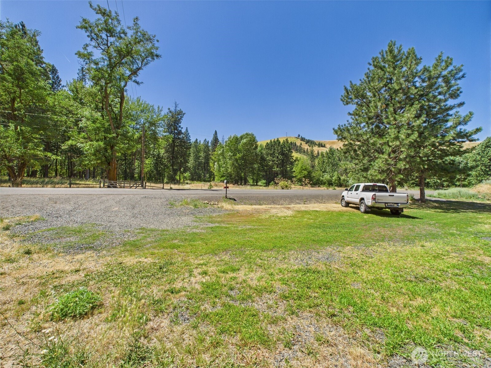 241 Wolf Fork Road , Dayton, WA 99328
