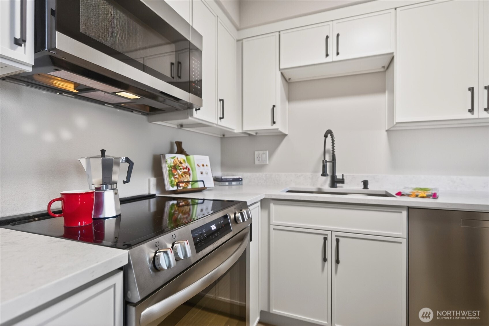18200 73rd Avenue NE #A-311, Kenmore, WA 98028