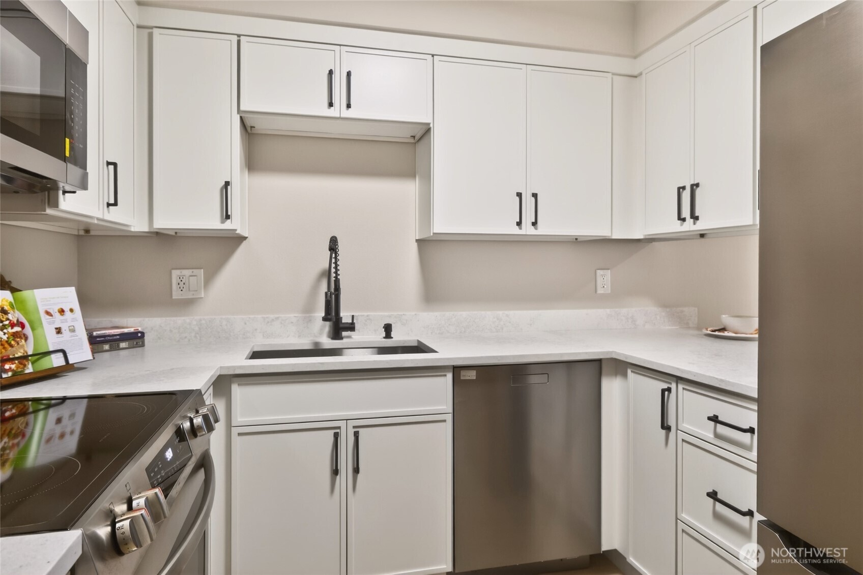 18200 73rd Avenue NE #A-311, Kenmore, WA 98028