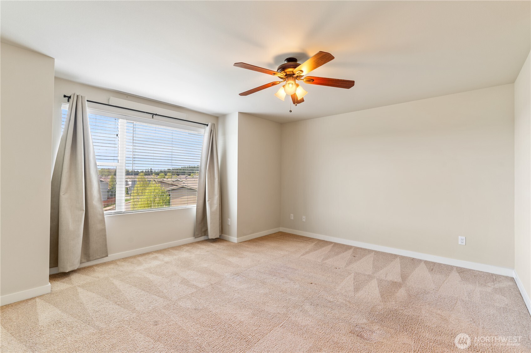 17410 118th Avenue Ct E #C, Puyallup, WA 98374