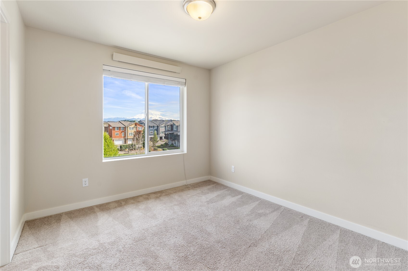 17410 118th Avenue Ct E #C, Puyallup, WA 98374