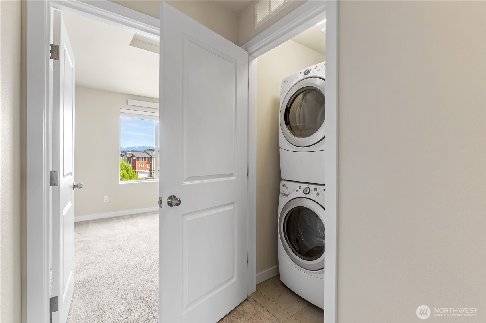 17410 118th Avenue Ct E #C, Puyallup, WA 98374