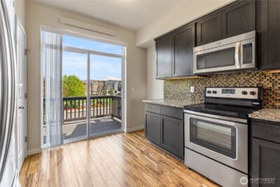 17410 118th Avenue Ct E #C, Puyallup, WA 98374 - Photo 5