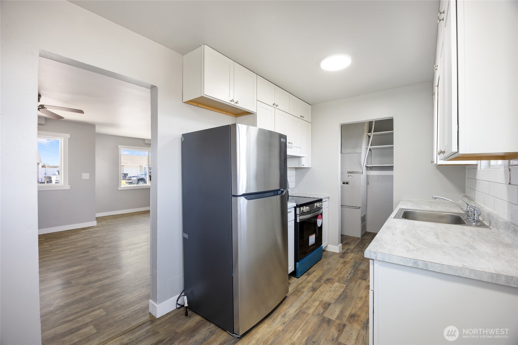 1316 Pershing Road , Moses Lake, WA 98837