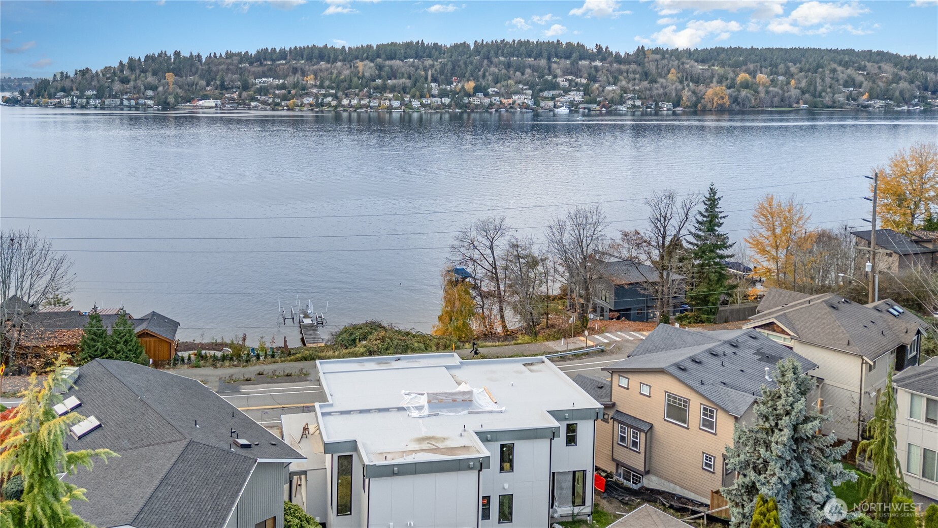 3312 Lake Washington Boulevard N, Renton, WA 98056