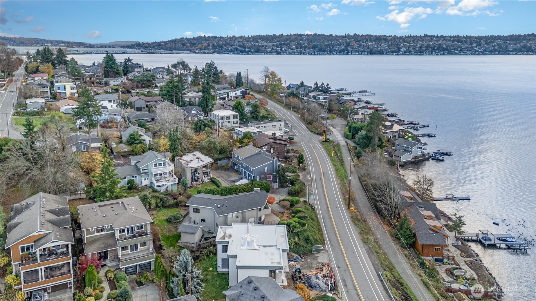 3312 Lake Washington Boulevard N, Renton, WA 98056