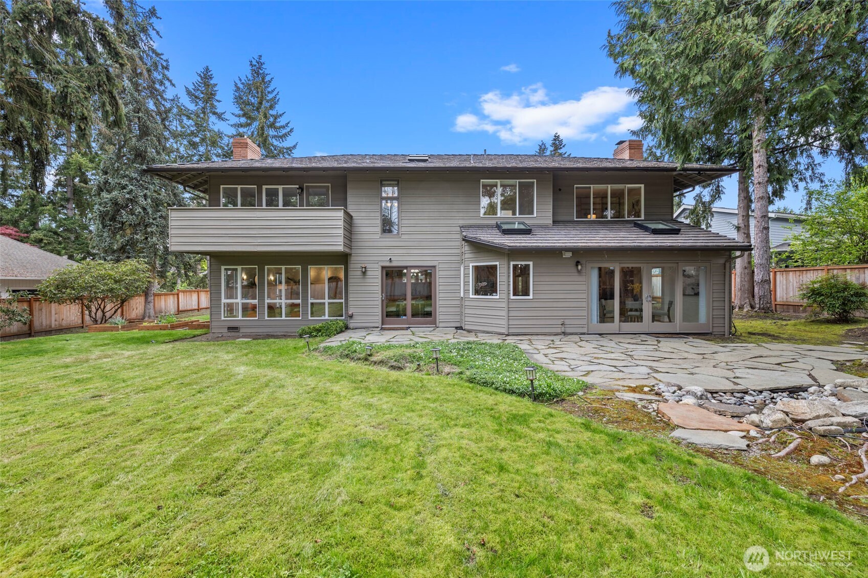 2507 Medina Circle , Medina, WA 98039