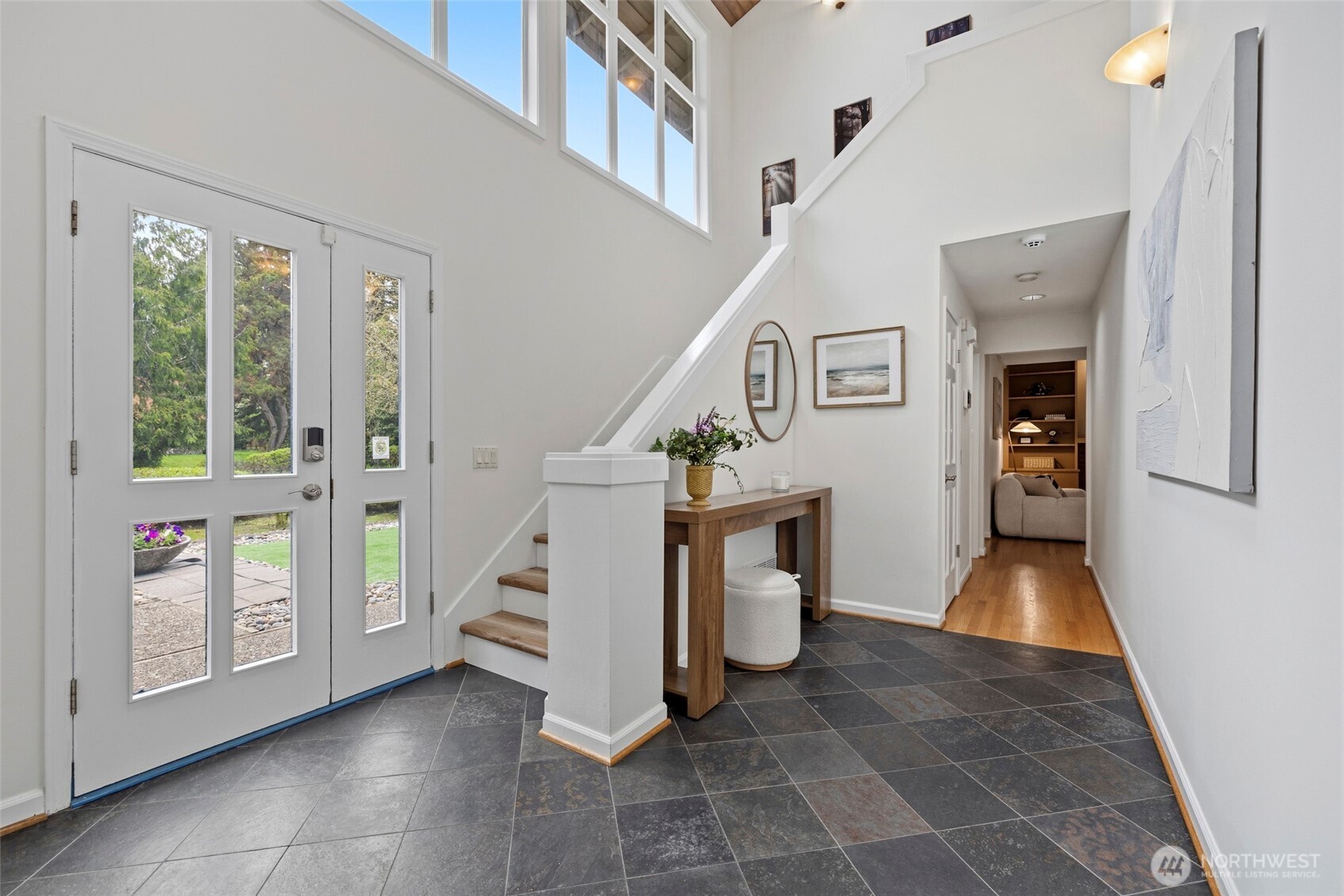 2507 Medina Circle , Medina, WA 98039