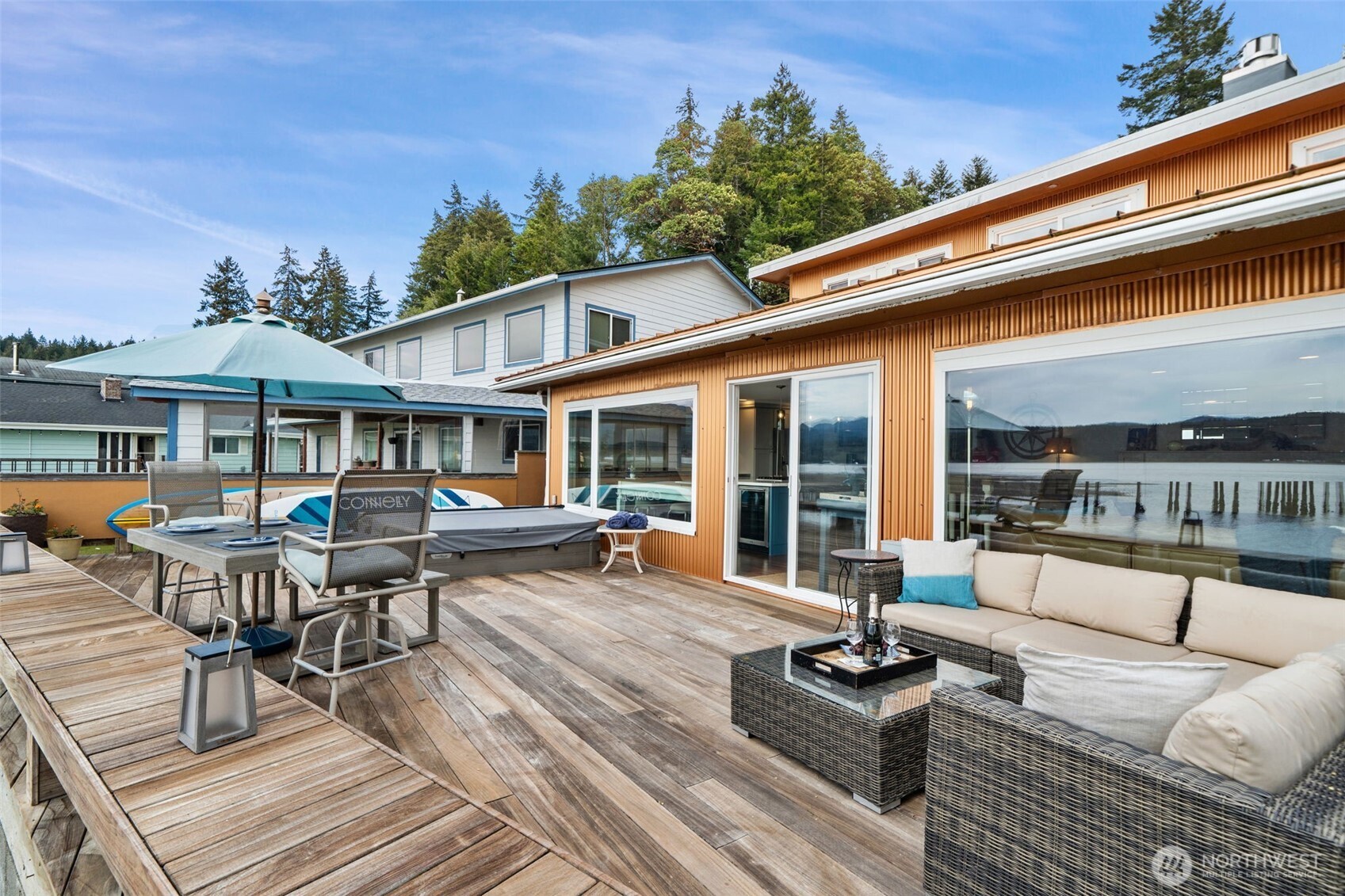 18651 NE North Shore Road , Tahuya, WA 98588