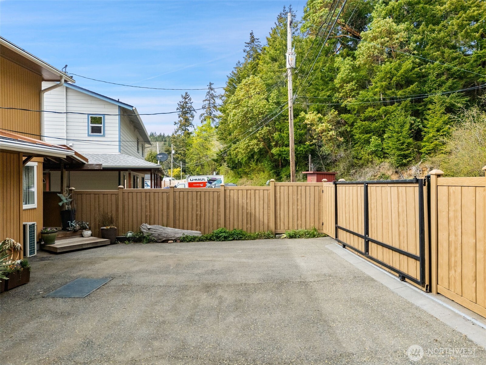 18651 NE North Shore Road , Tahuya, WA 98588