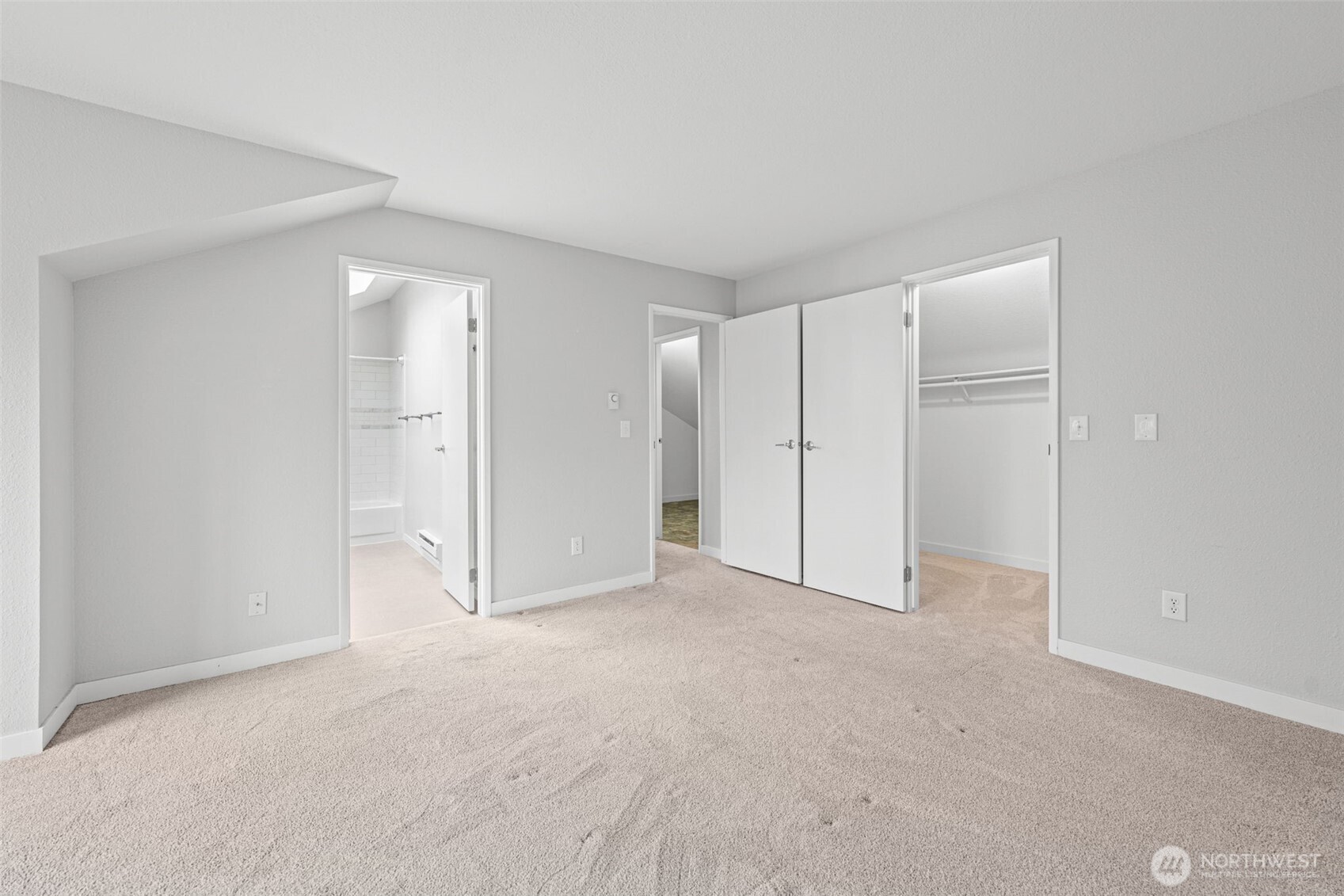 2321 SE 8th Drive , Renton, WA 98055