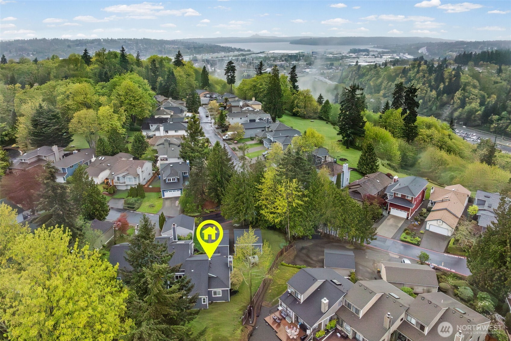 2321 SE 8th Drive , Renton, WA 98055