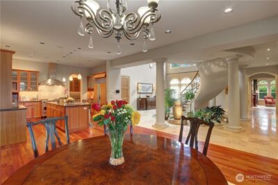 1055 91st Avenue NE, Bellevue, WA 98004 - Photo 13