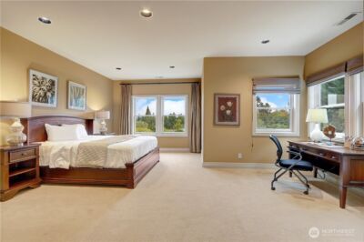 1055 91st Avenue NE, Bellevue, WA 98004 - Photo 30