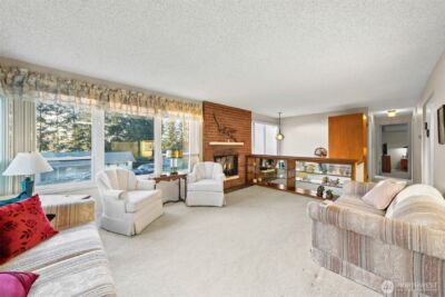 24 158th Place SE, Bellevue, WA 98008 - Photo 3