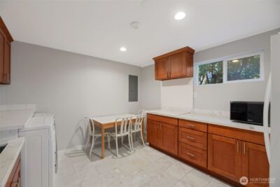 2840 108th Avenue SE, Bellevue, WA 98004 - Photo 16