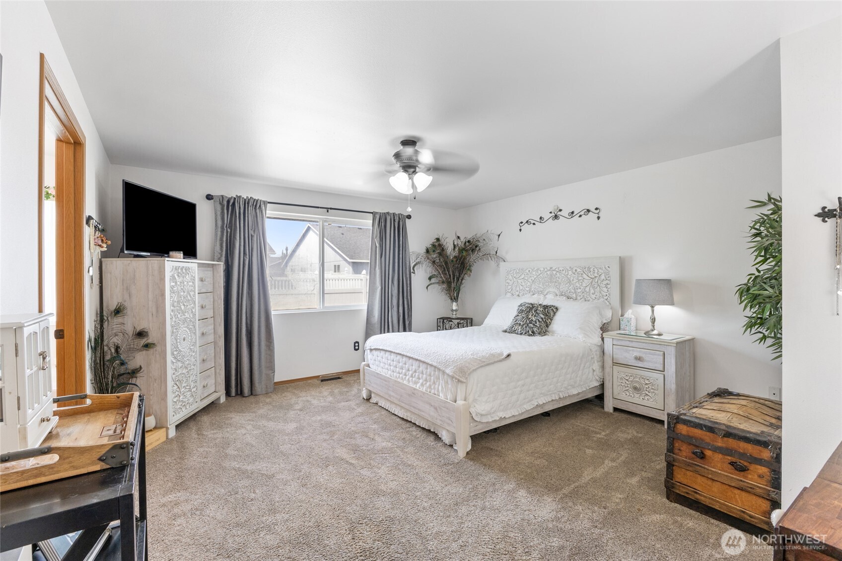 1346 E Greens Loop , Moses Lake, WA 98837