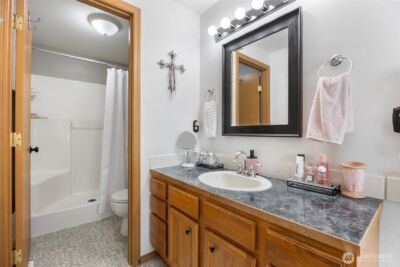 1346 E Greens Loop , Moses Lake, WA 98837 - Photo 27
