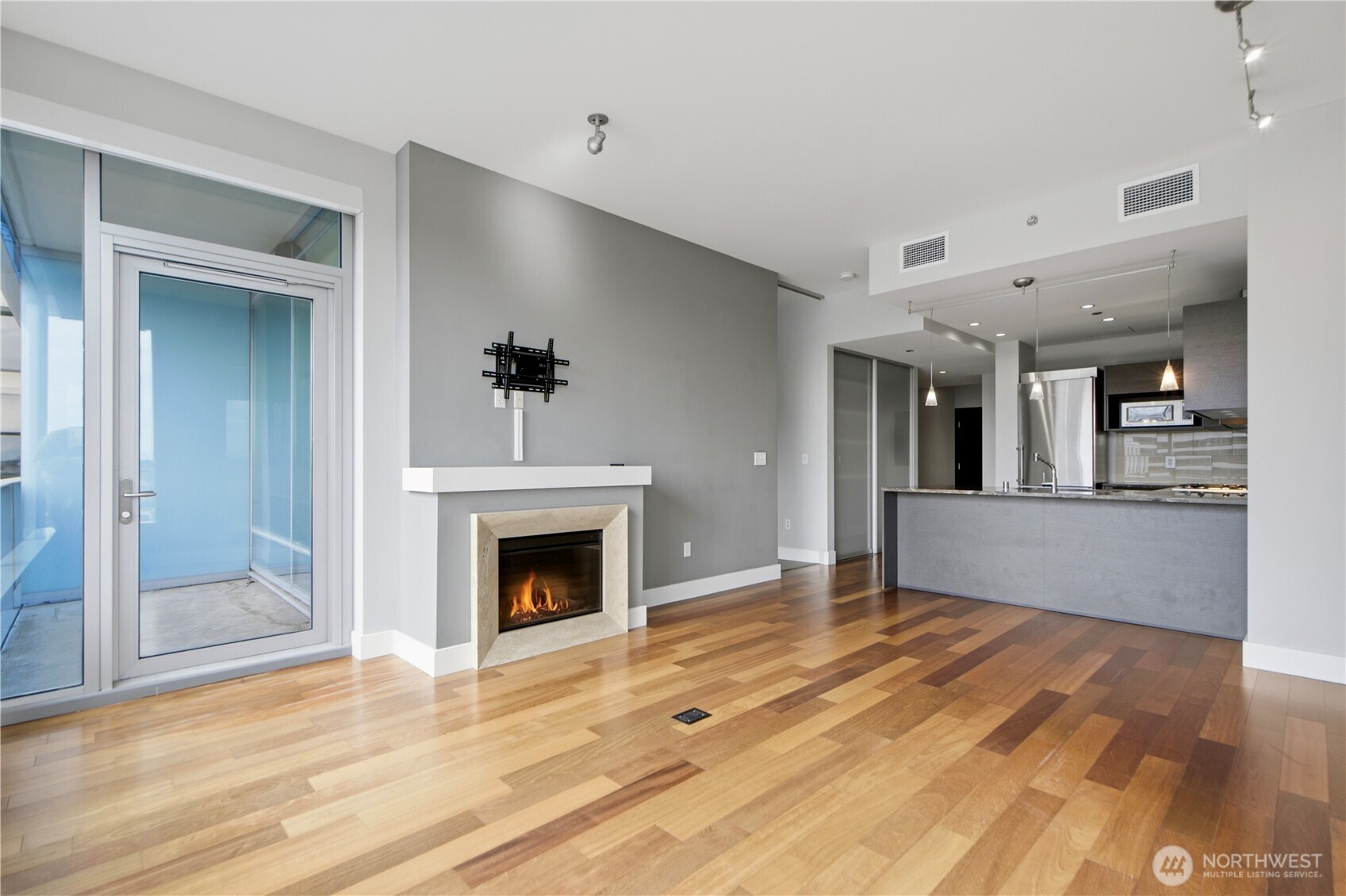 737 olive Way #2906, Seattle, WA 98101
