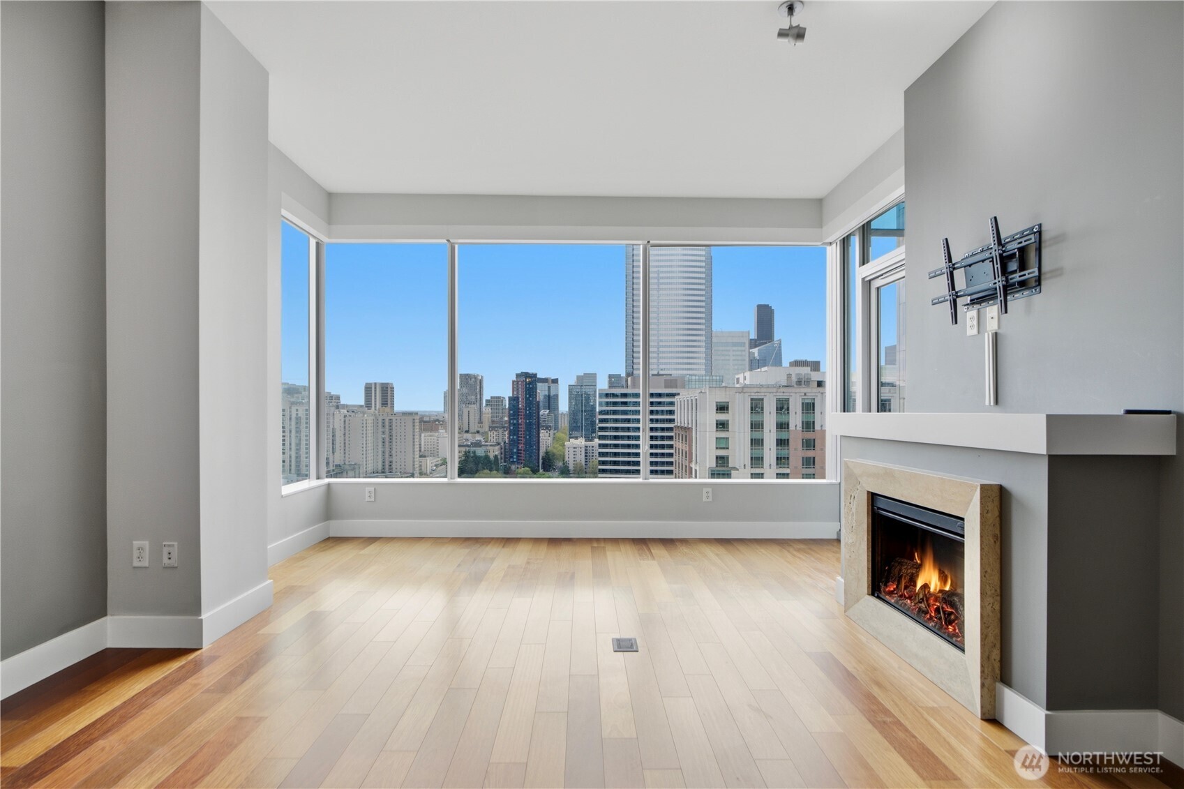 737 olive Way #2906, Seattle, WA 98101