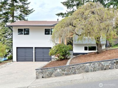 12802 NE 142nd Street , Kirkland, WA 98034 - Photo 25