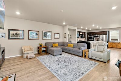 19121 129th Street E, Bonney Lake, WA 98391 - Photo 18