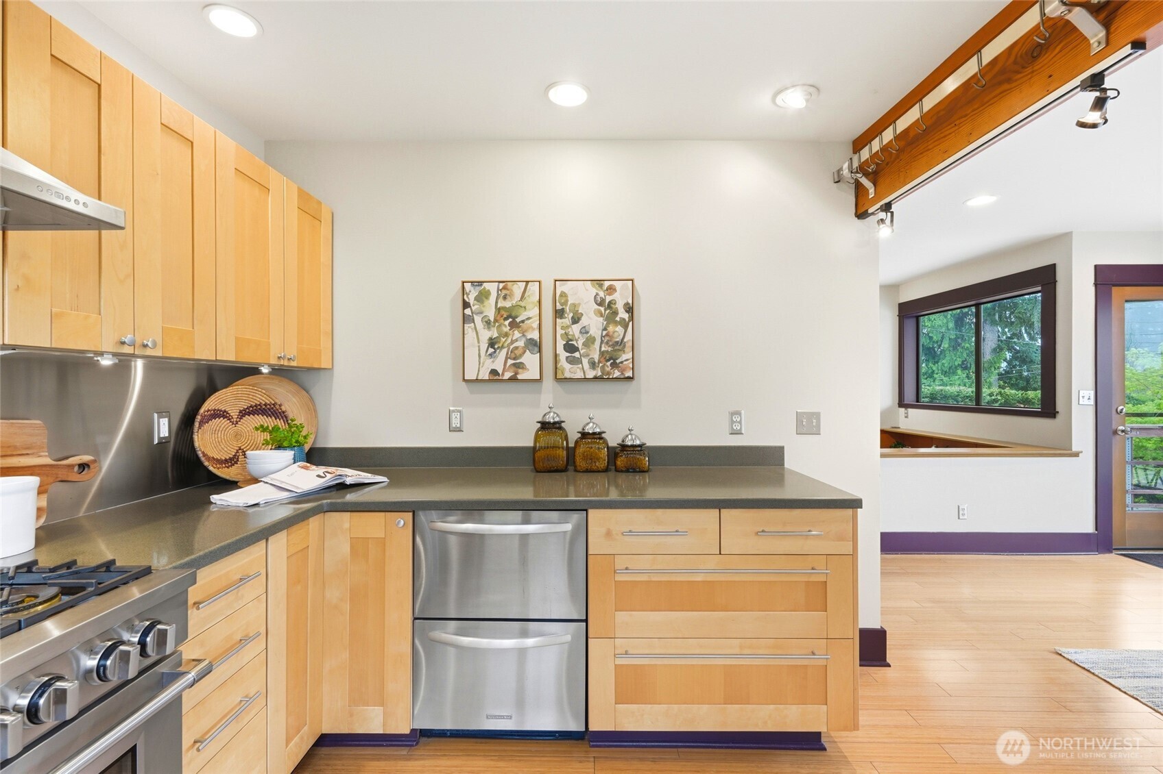 5919 46th Avenue SW, Seattle, WA 98136
