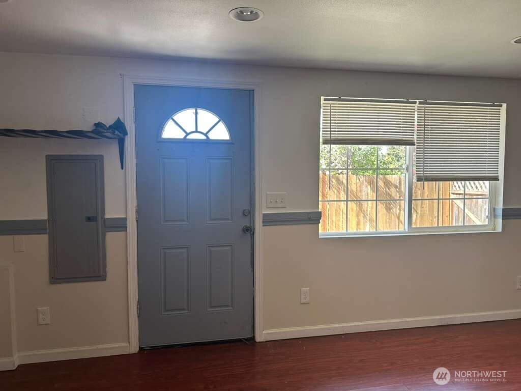 12501 SE 203 Place SE, Kent, WA 98031