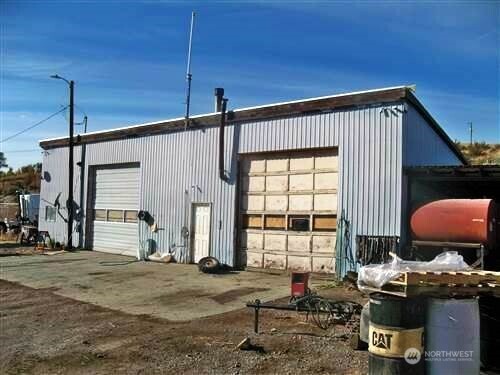 618 Jack Wells Road , Bridgeport, WA 98813
