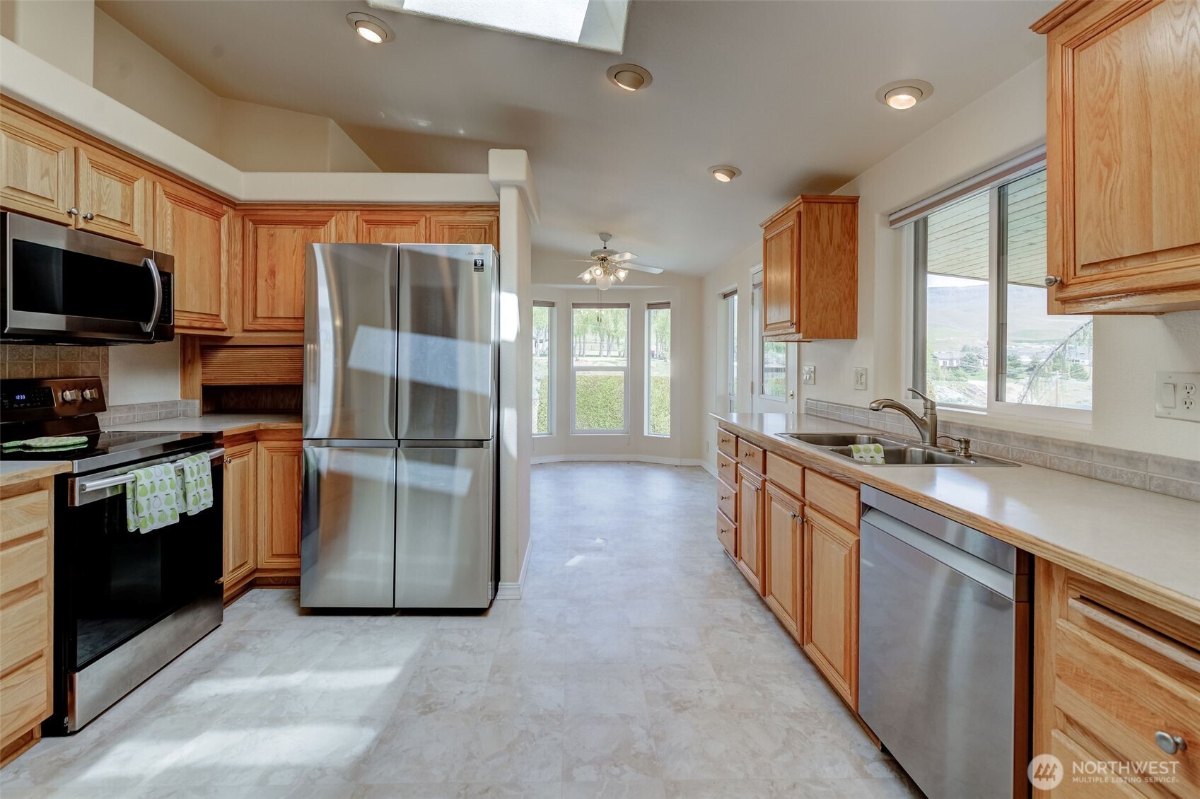 586 Canyon Drive #70, East Wenatchee, WA 98802