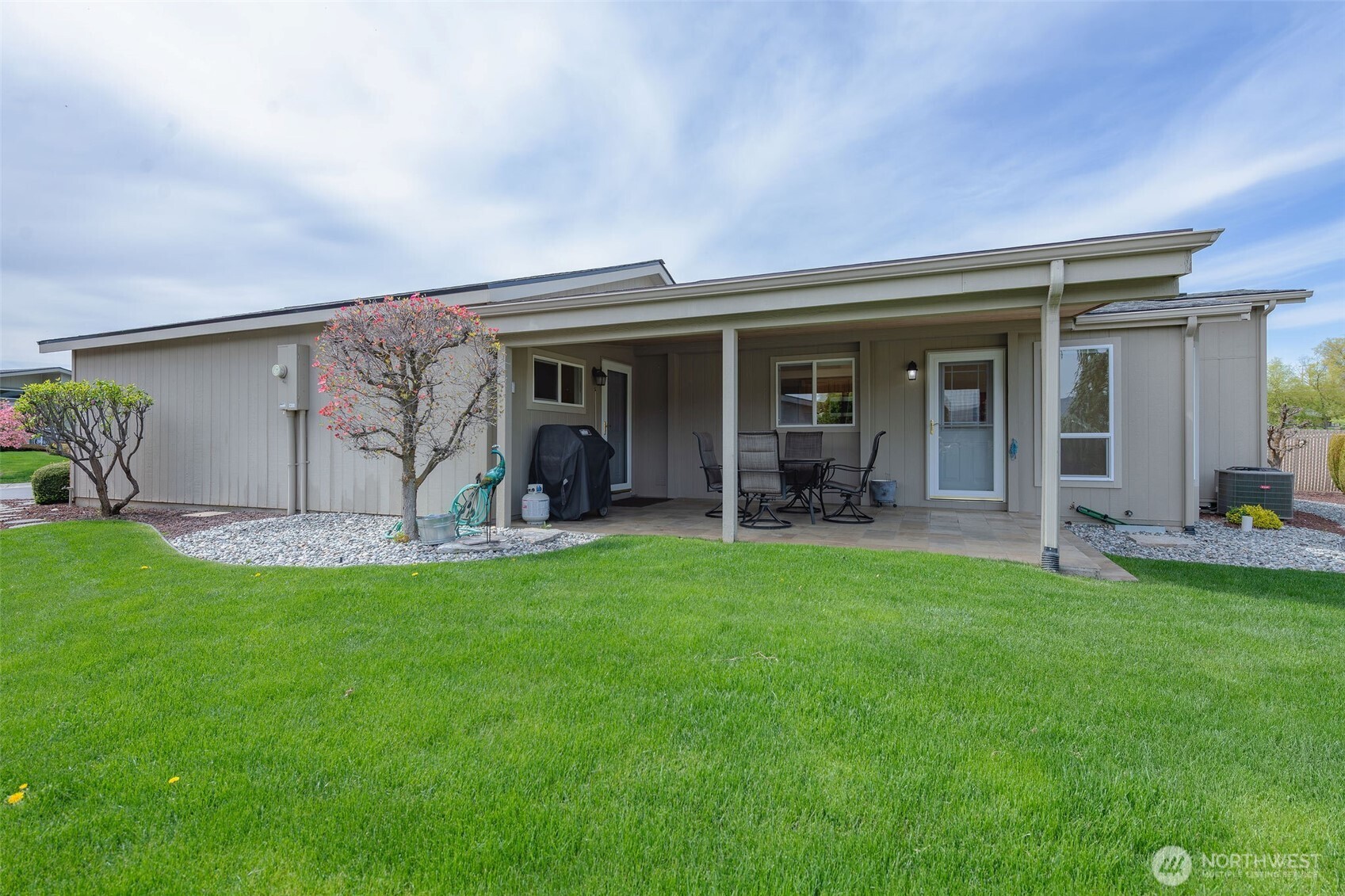 586 Canyon Drive #70, East Wenatchee, WA 98802