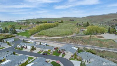 586 Canyon Drive #70, East Wenatchee, WA 98802 - Photo 5