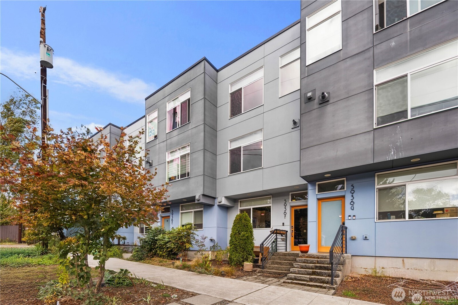 5936 S 36th Avenue #F, Seattle, WA 98118