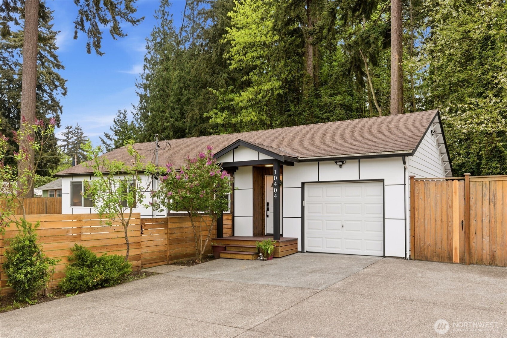 10404 Jovita Blvd E, Edgewood, WA 98372