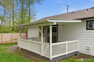 10404 Jovita Blvd E, Edgewood, WA 98372 - Photo 21